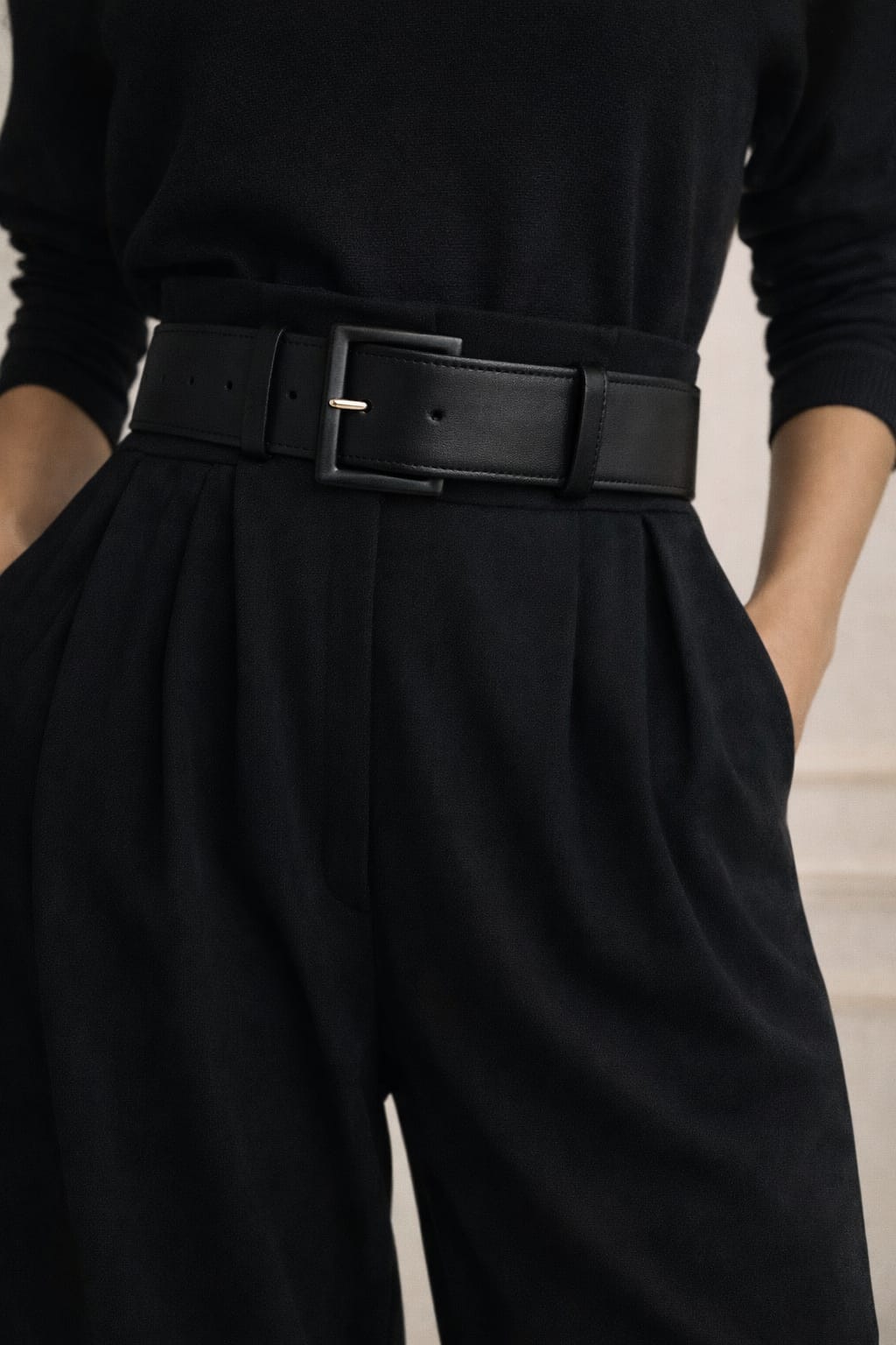 NOIREA | CONJUNTO ELEGANTE