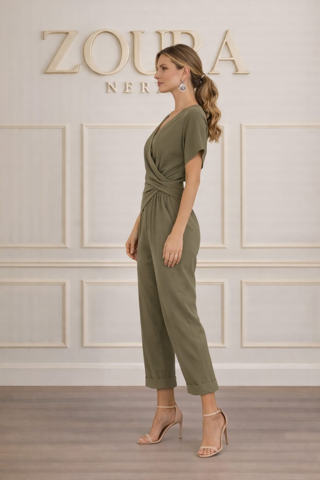 VALYNEA | MONO ELEGANTE